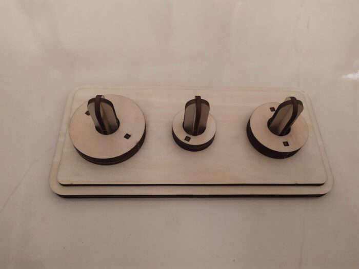 童玩的智慧-河內塔的設計與製作